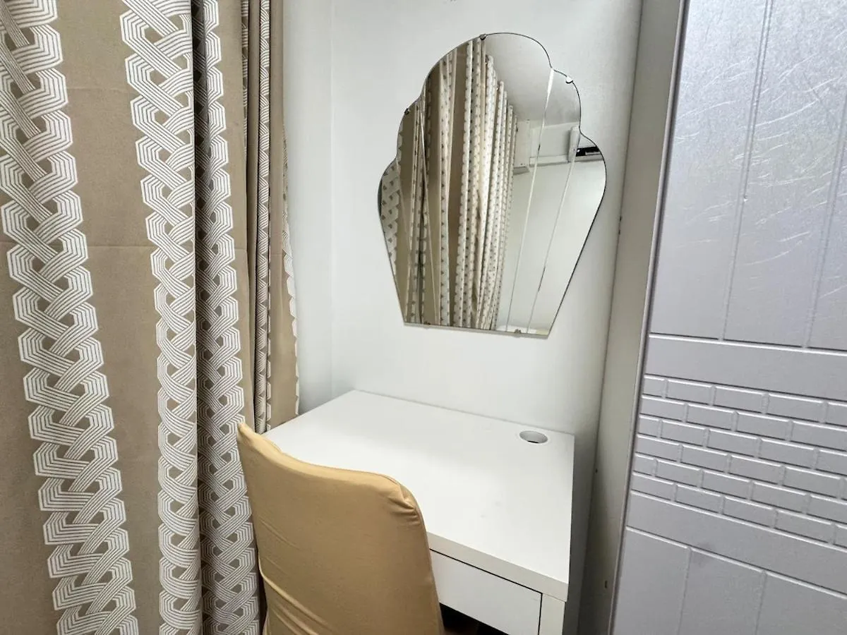 Shore 2 Residences Room 1925 Walk Away From Sm Mall Of Asia, Ikea, Smx And Close To Manila Ocean Park & Picc 0*,