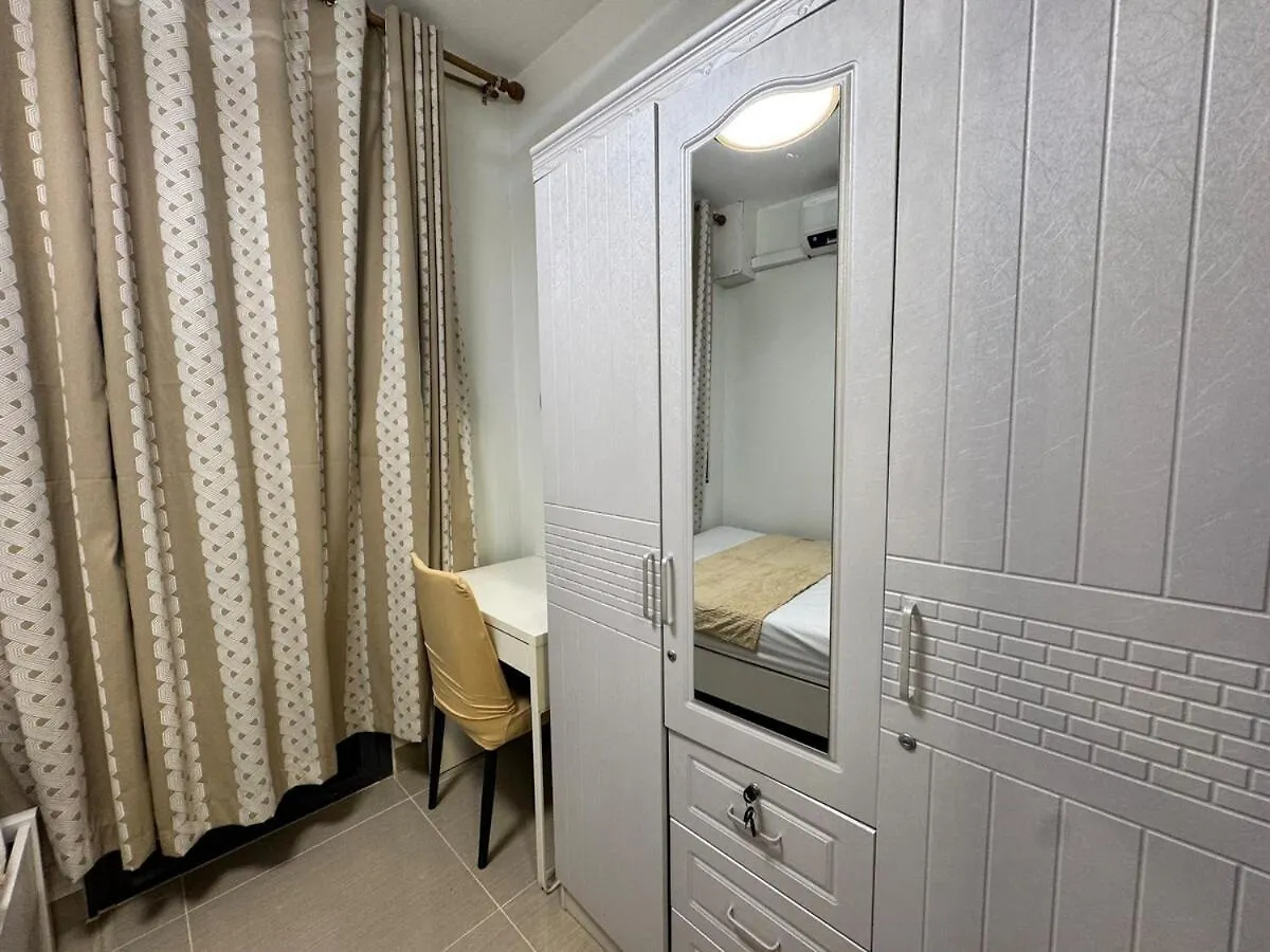 Shore 2 Residences Room 1925 Walk Away From Sm Mall Of Asia, Ikea, Smx And Close To Manila Ocean Park & Picc 0*,  Philippines